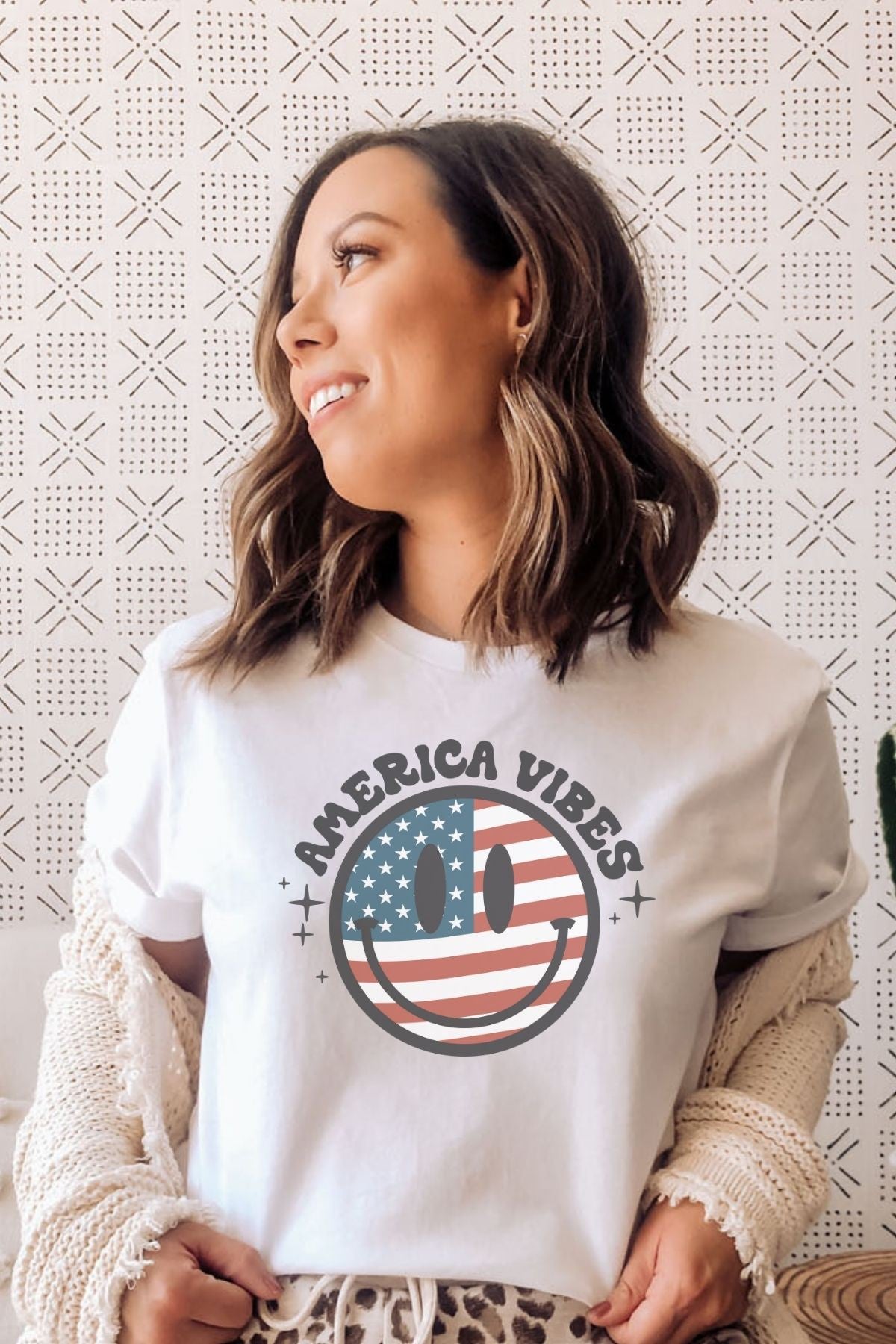 America Vibes Graphic Tee