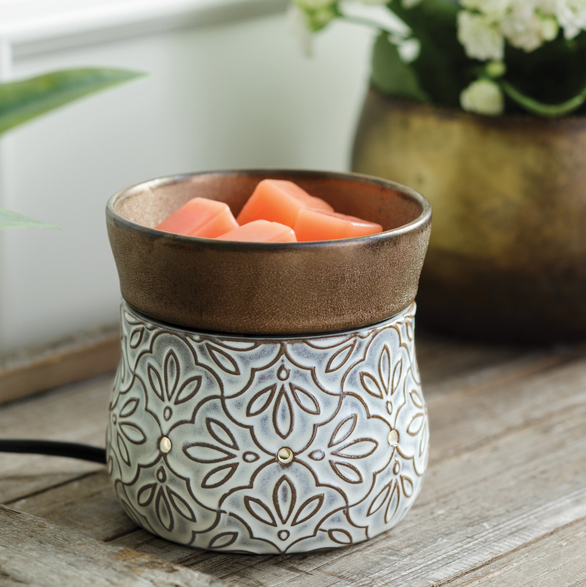 Bronze Floral 2-In-1 Deluxe Candle Warmer