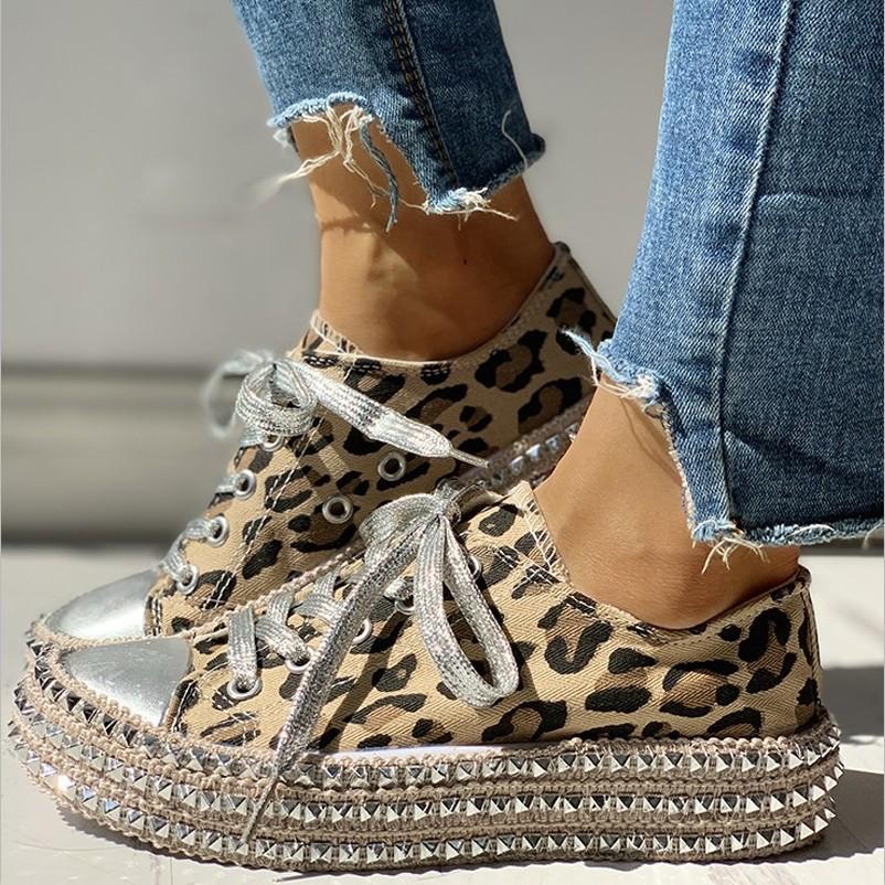 Women's fashion studded sneakers casual canveas shoes for women