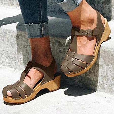 Women's closed toe ankle buckle strap vintage sandals