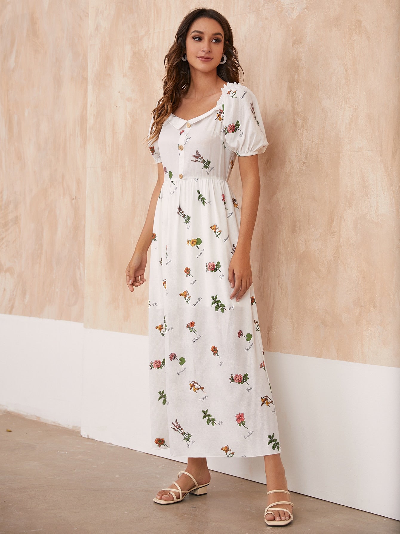 Allover Floral Sweetheart Puff Sleeve Dress