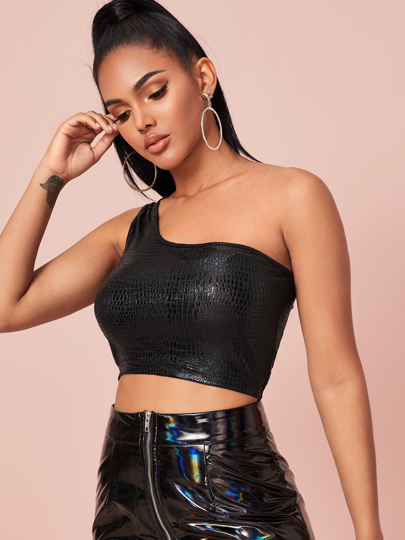 Asymmetrical Neck Crocodile Print Crop Top