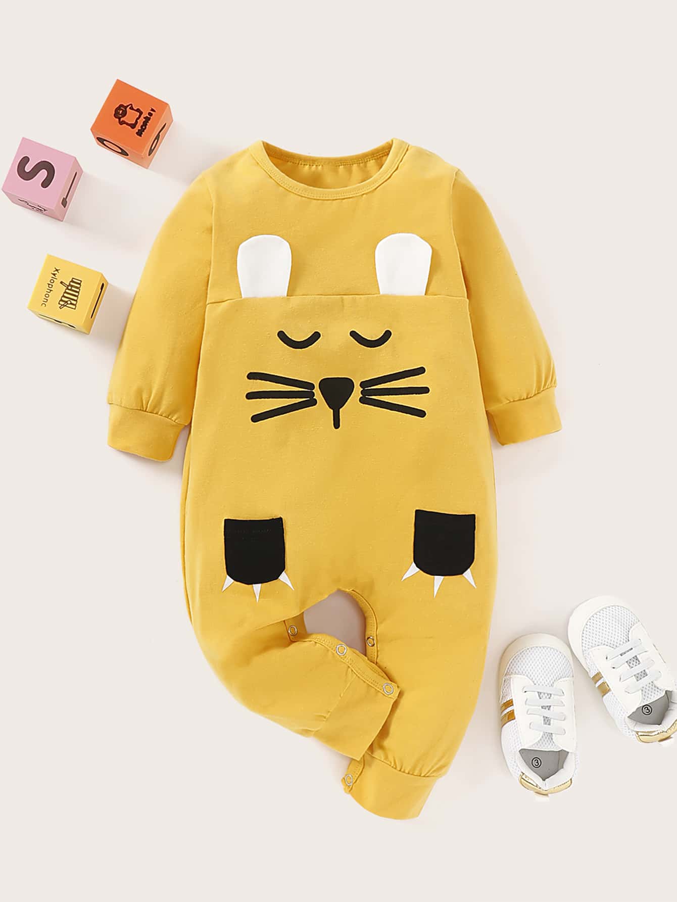 Baby Boy Cartoon Graphic Ear Patched Jumpsuit