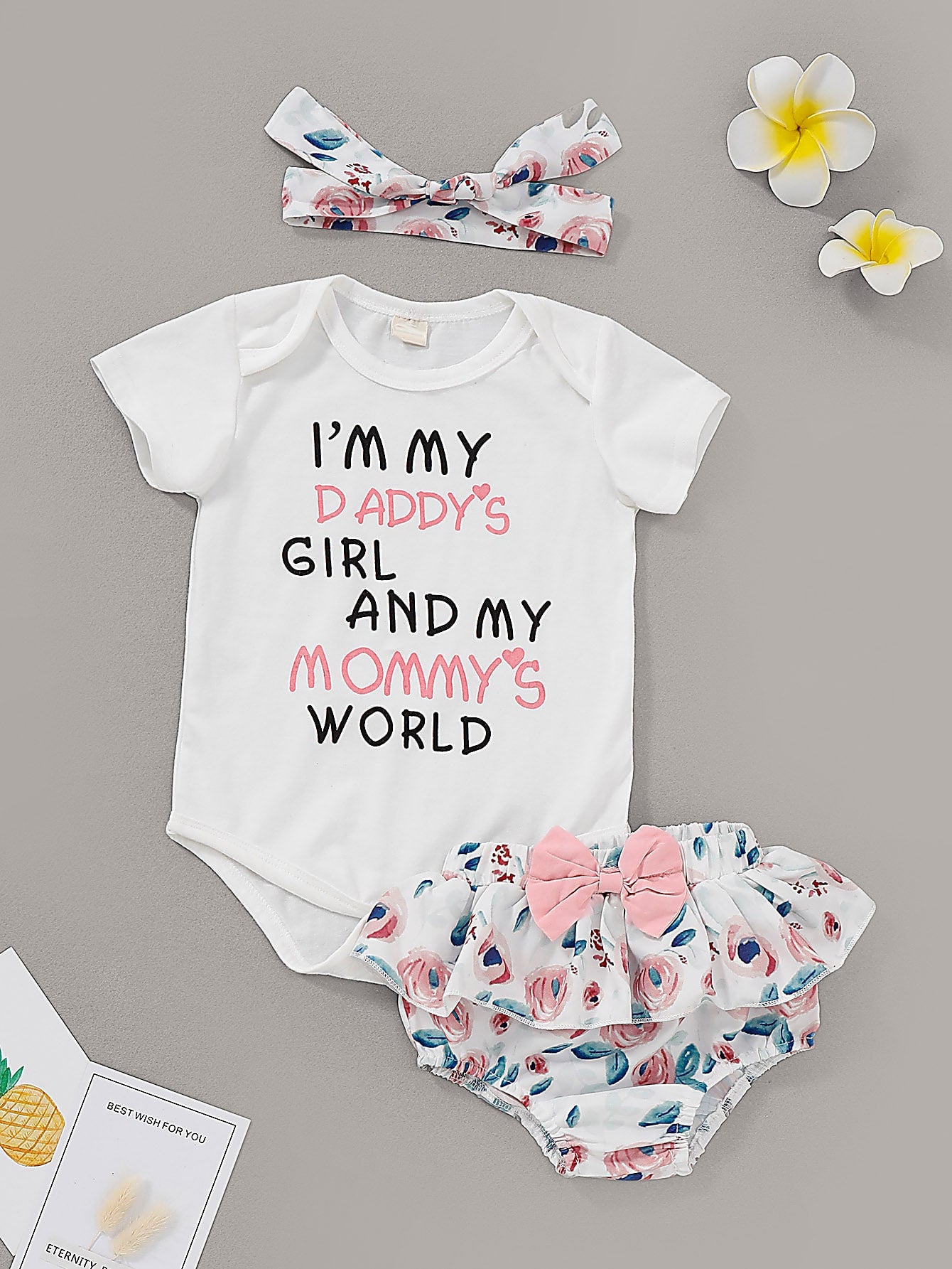 Baby Slogan Print Romper & Floral Print Ruffle Short & Headband