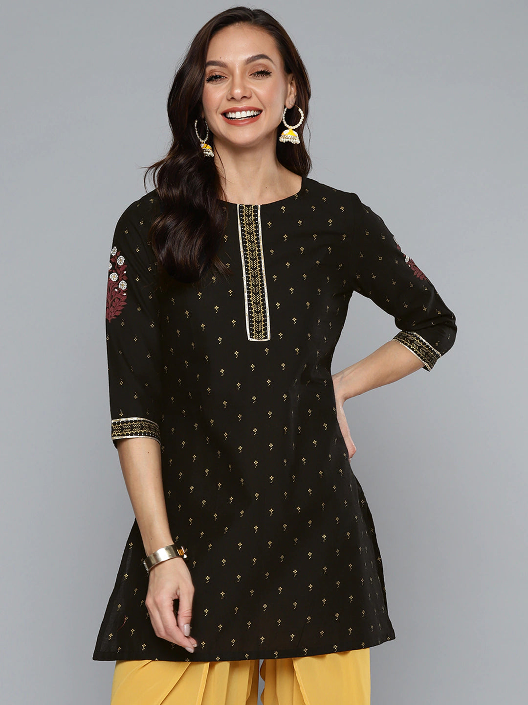 Black & Gold-Toned Ethnic Cotton Kurti