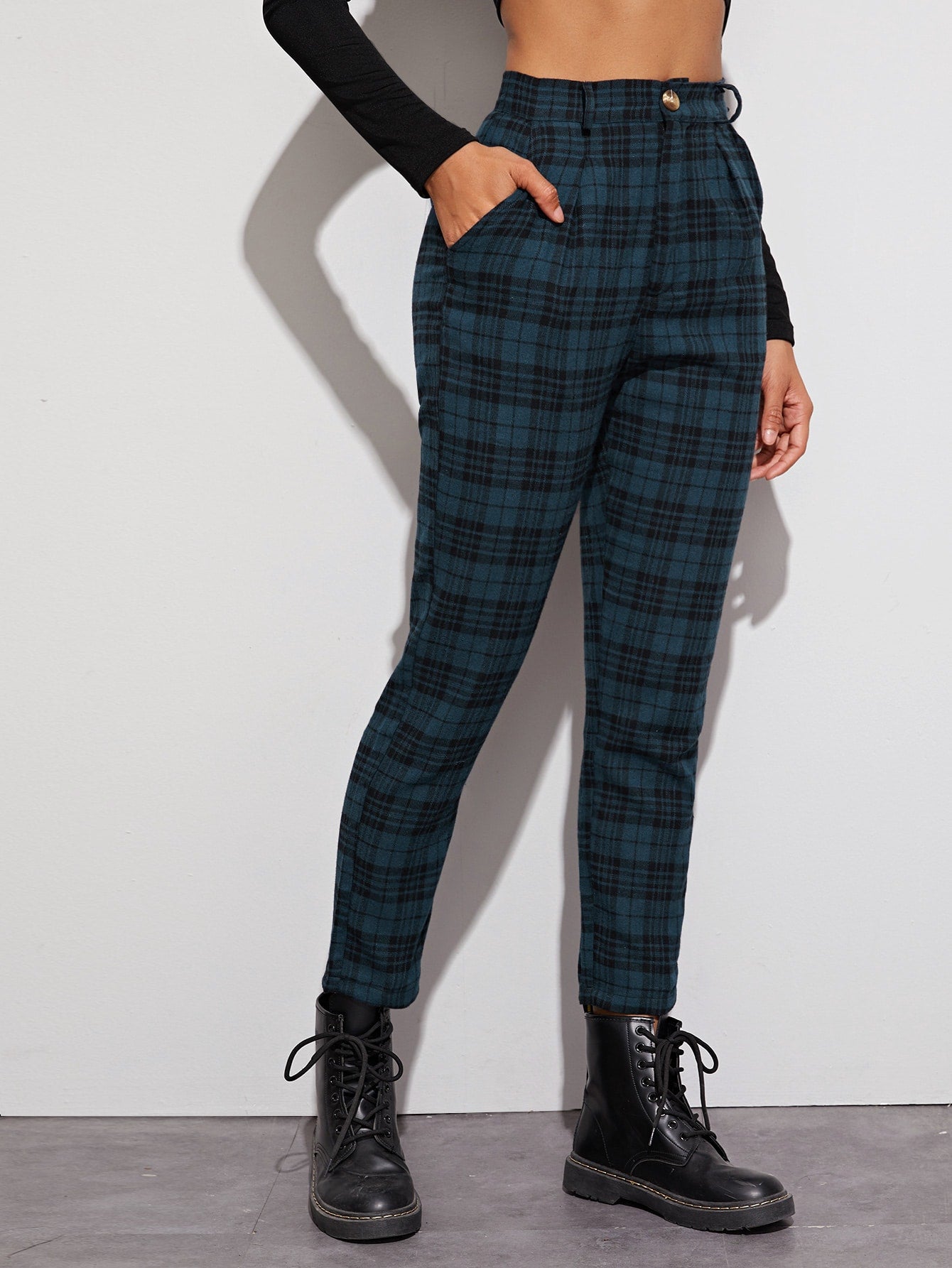 Button Front Pocket Side Tartan Tapered Pants