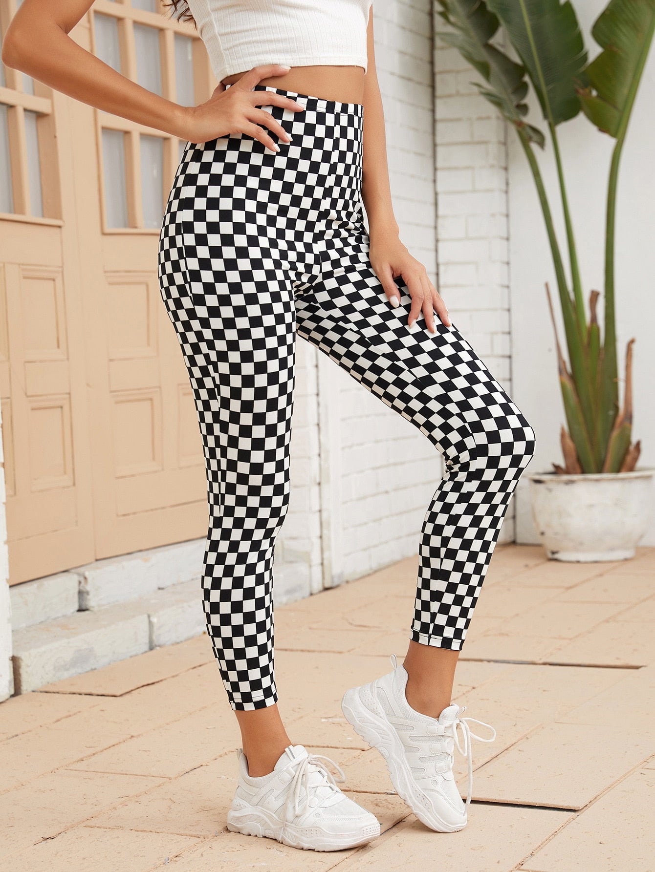 Checkerboard High Waist Cropped Leggings