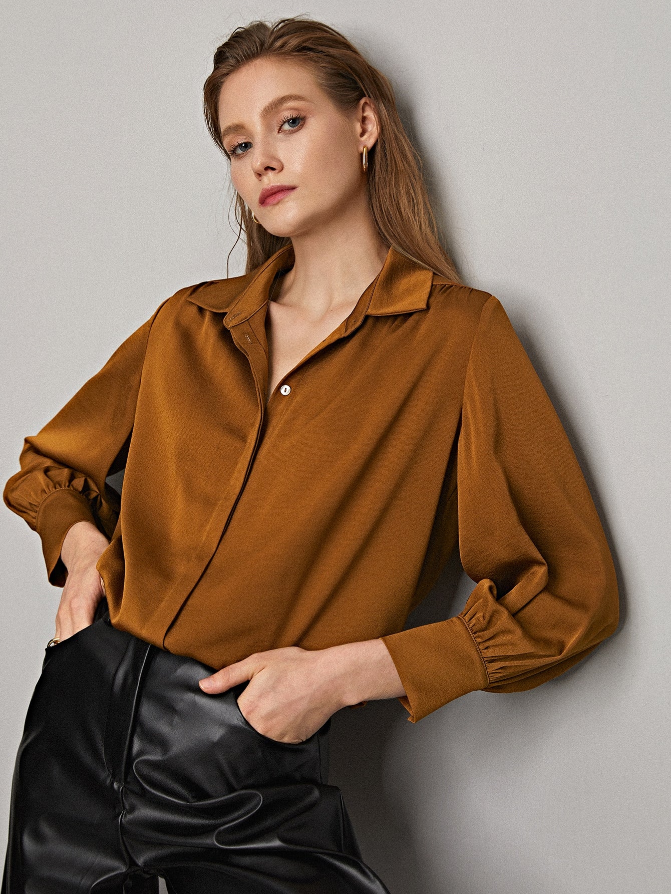 Collard Solid Longline Blouse