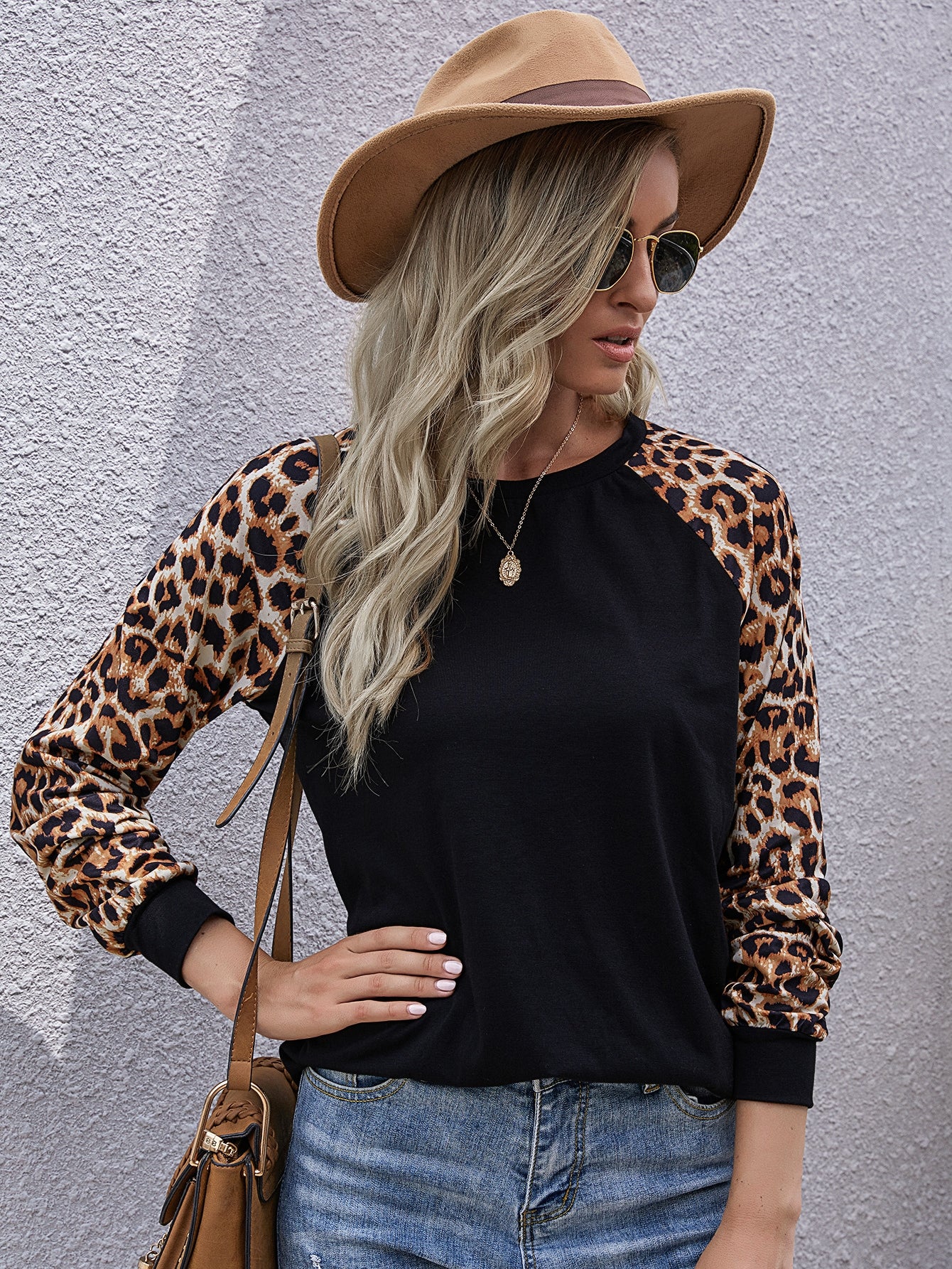 Contrast Leopard Raglan Sleeve Tee