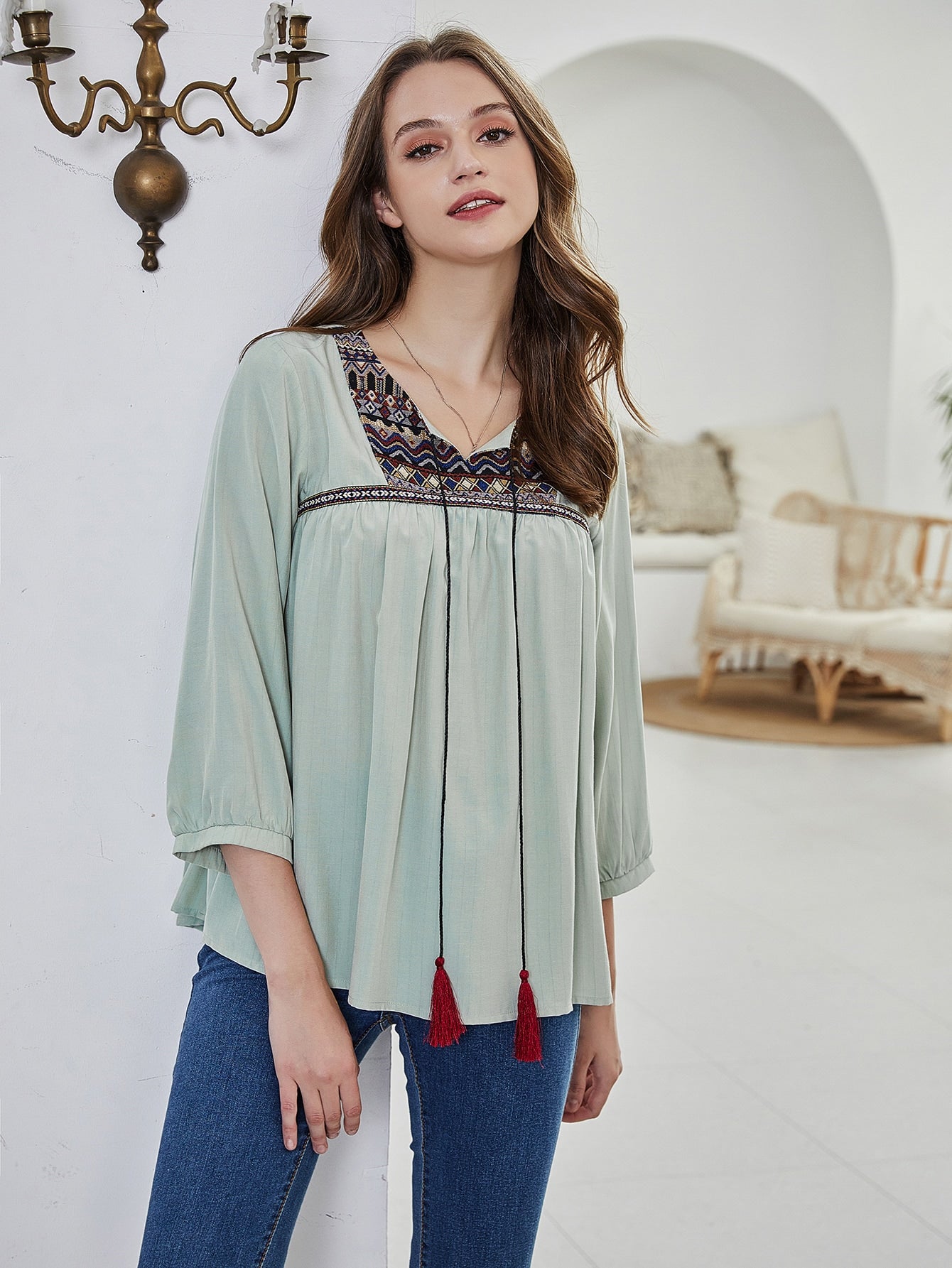 Contrast Panel Tassel Babydoll Blouse