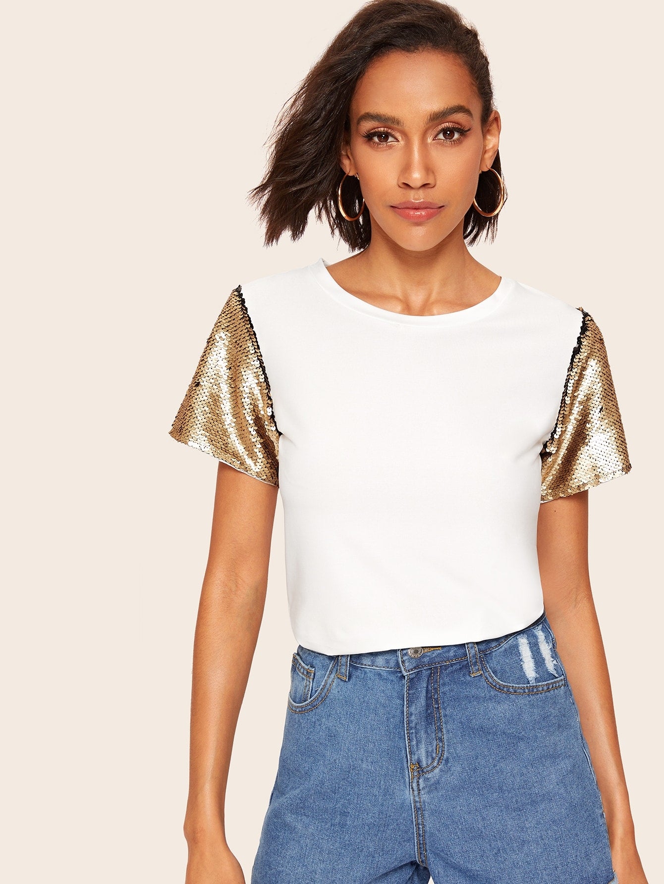 Contrast Sequin Sleeve Tee