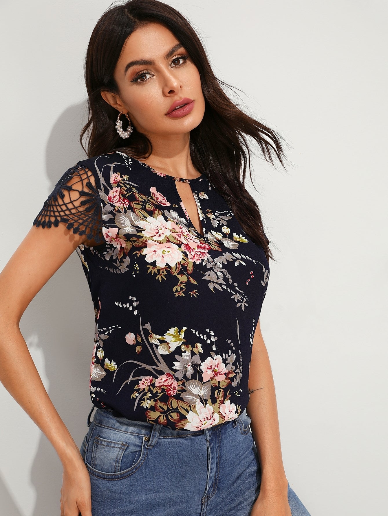 Keyhole Neck Guipure Lace Sleeve Floral Top