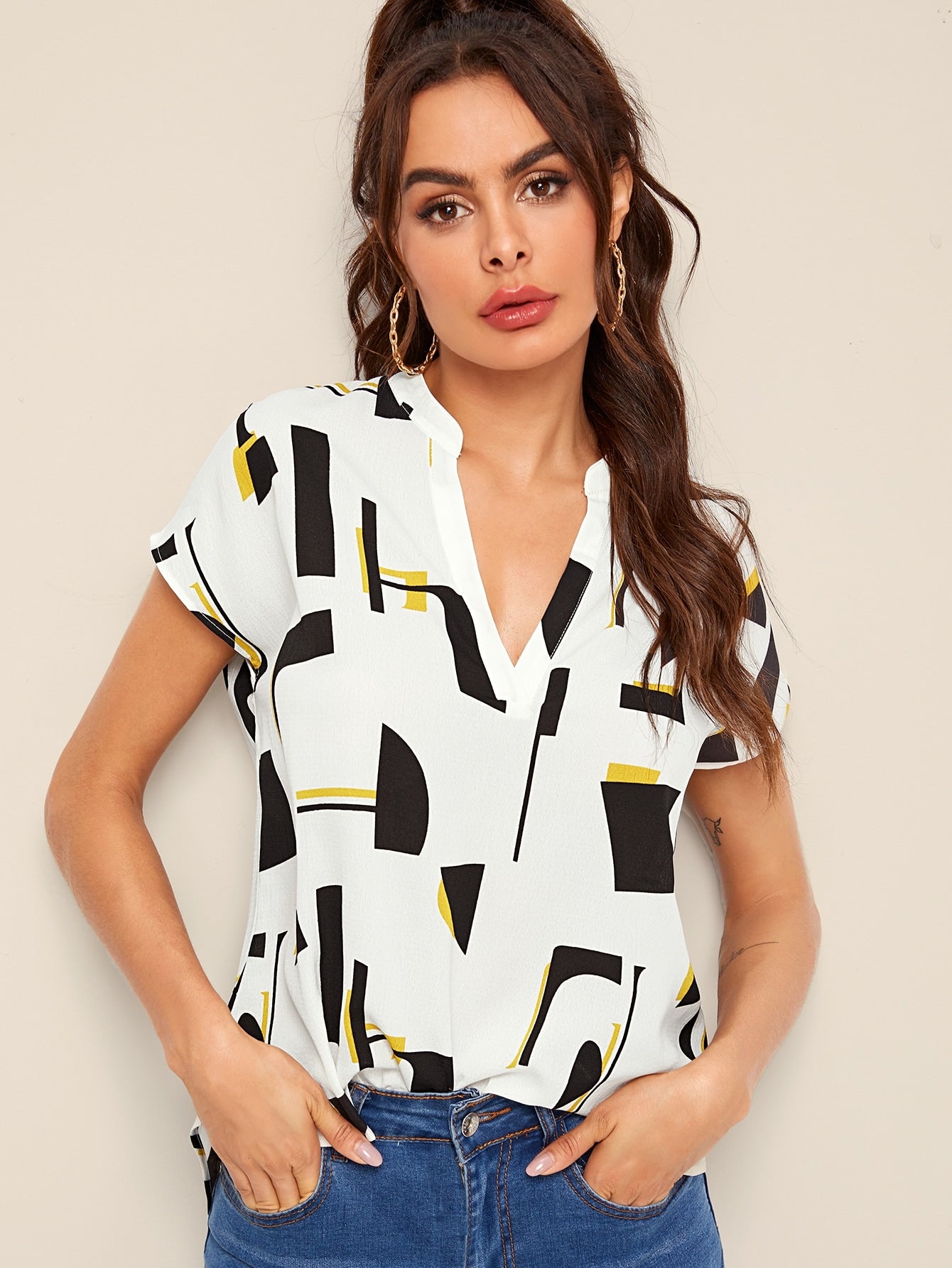 Notch Neck Curved Hem Geo Print Top