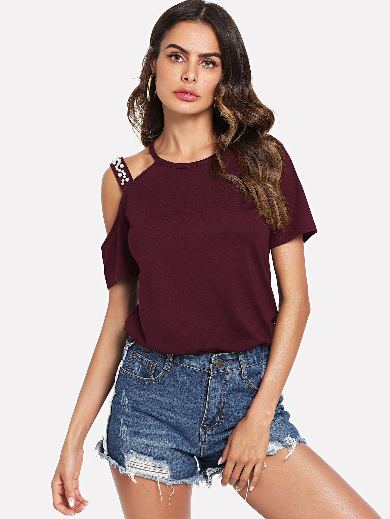 Pearl Beading Cold Shoulder T-shirt