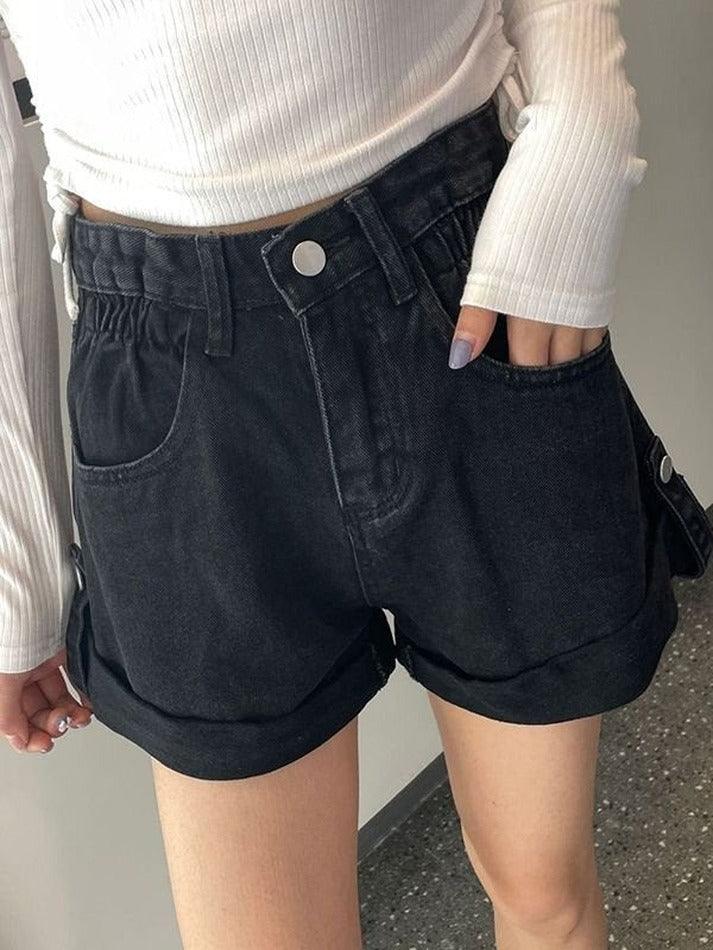 Basic Wash Cuffed Hem Denim Shorts