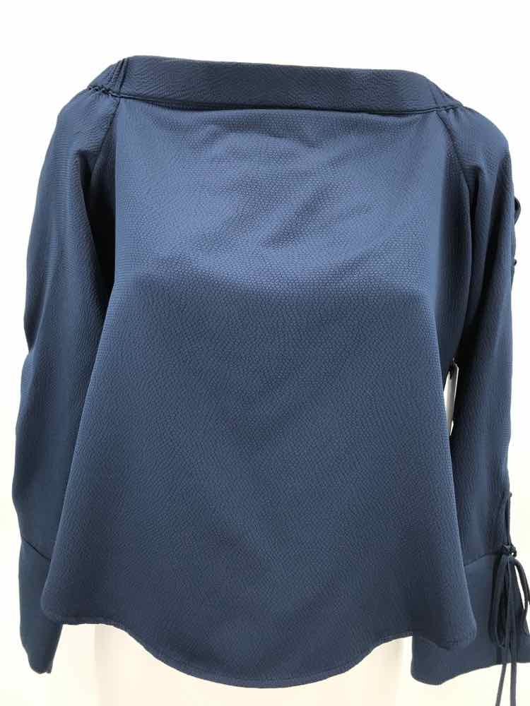 1.State Navy Size Small Off Shoulder Blouse