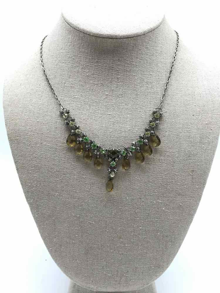 1928 Green Gem Delicate Necklace
