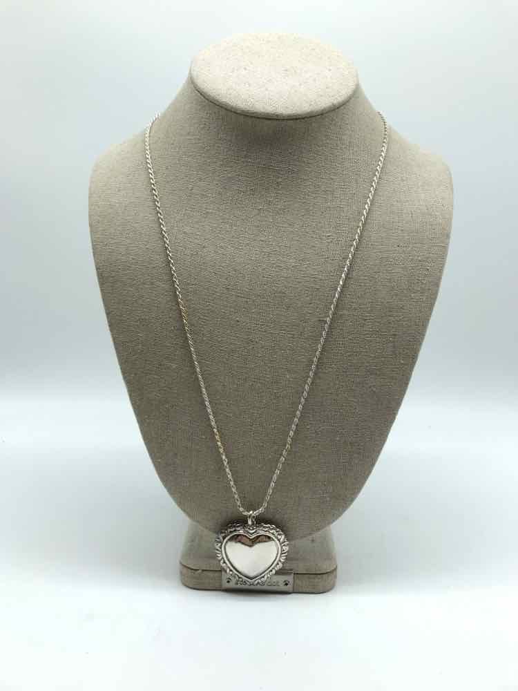 925 Silver Heart Pendant Necklace