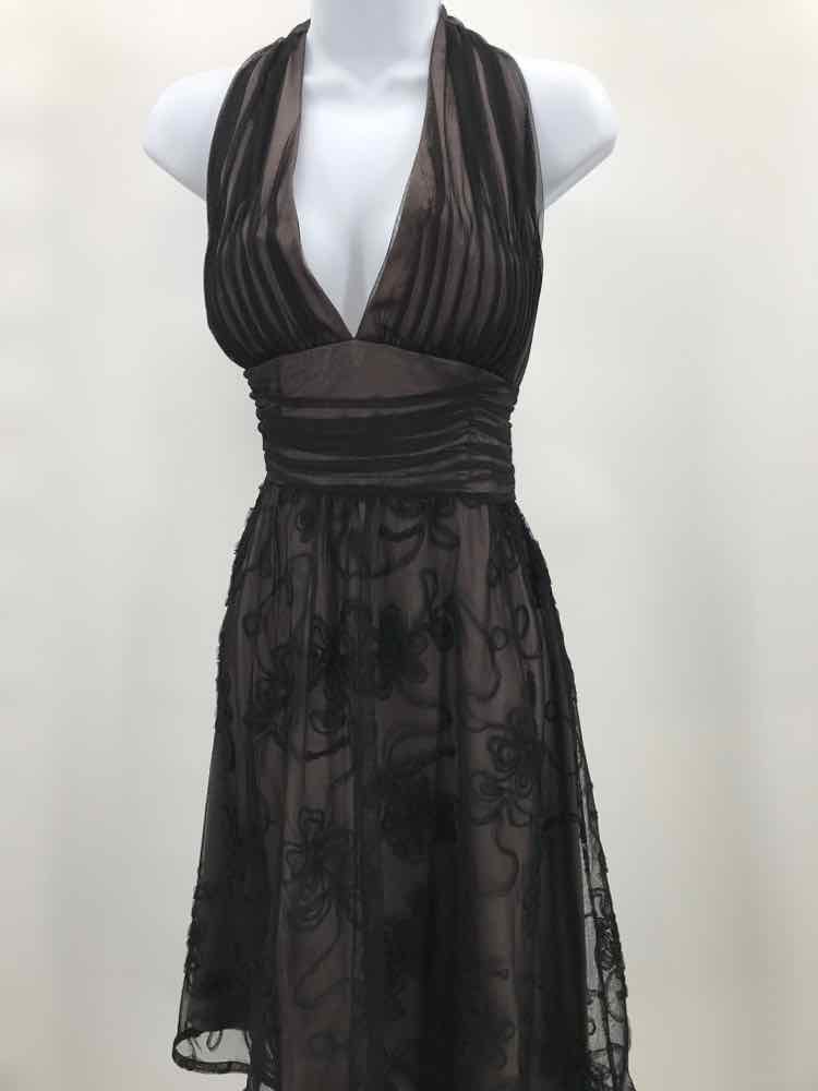 Adrianna Papell Black Size 12P Lace Plunge Cocktail Dress