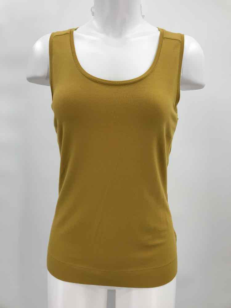 Akris Punto Gold Size 8 Tank Top