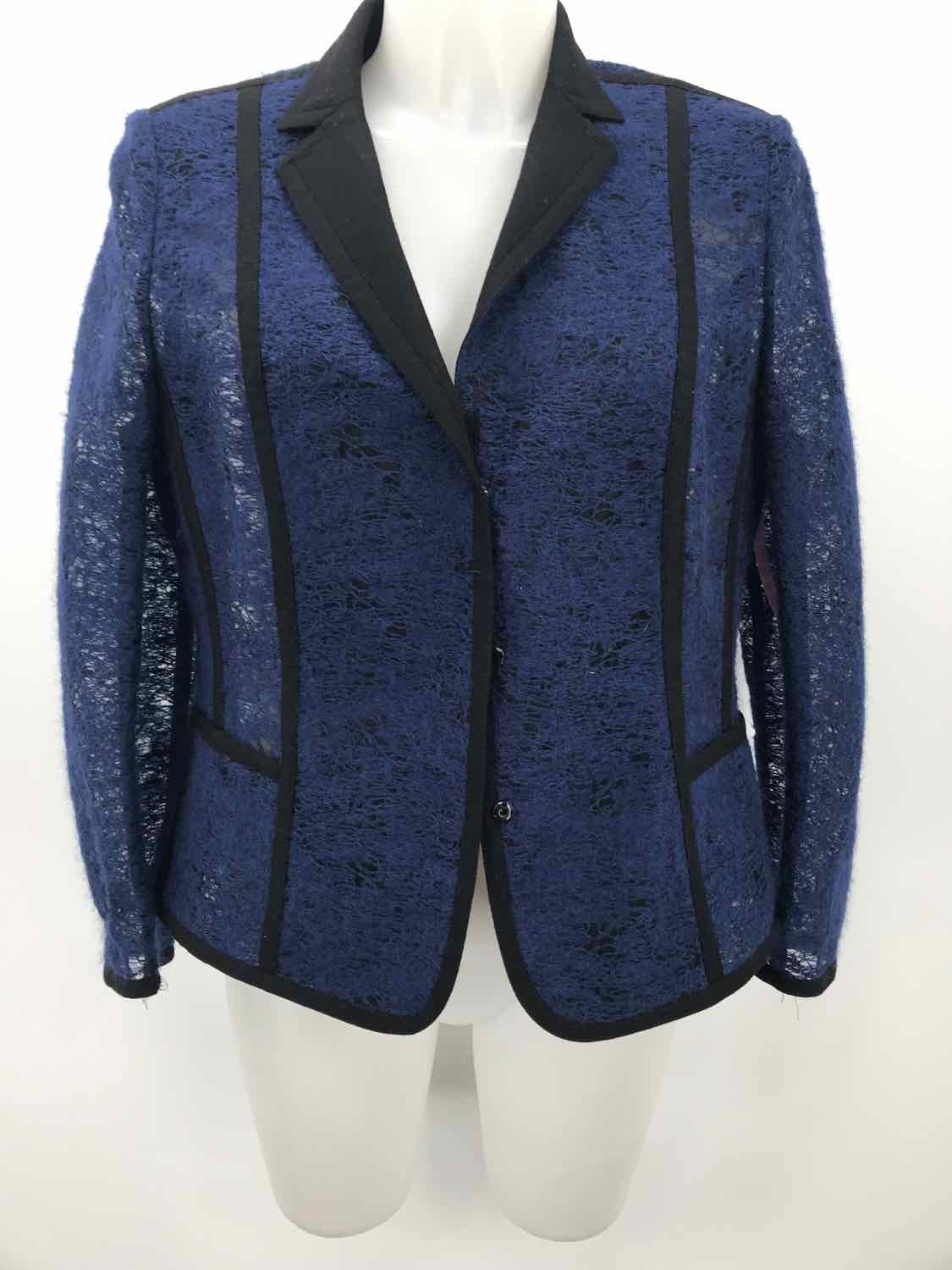 Akris Punto Navy Size 10 Wool Blazer