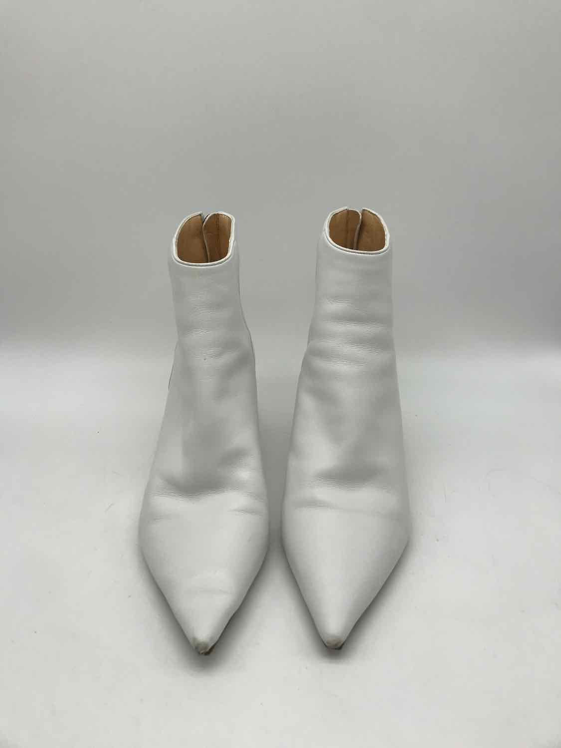 Alexandre Birman White Size 7.5 Ankle Boots