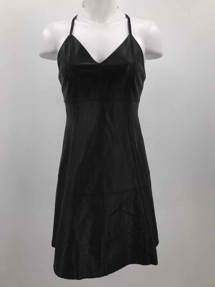 Alice + Olivia Black Size 4 Lamb Short Flare Sleeveless Dress