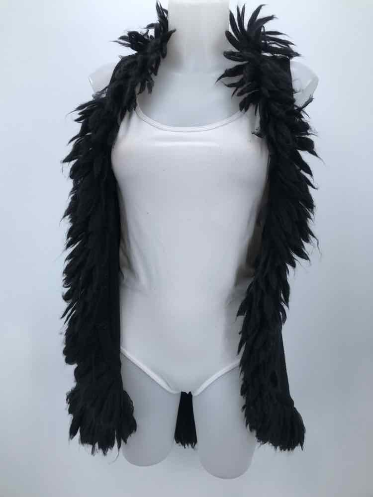 Alice + Olivia Black Size Small Fuzzy Vest