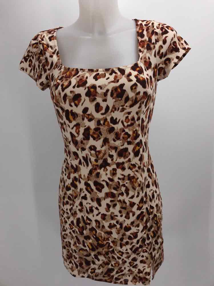 All in Favor Brown Size Small Animal Print Short Shirt Dress