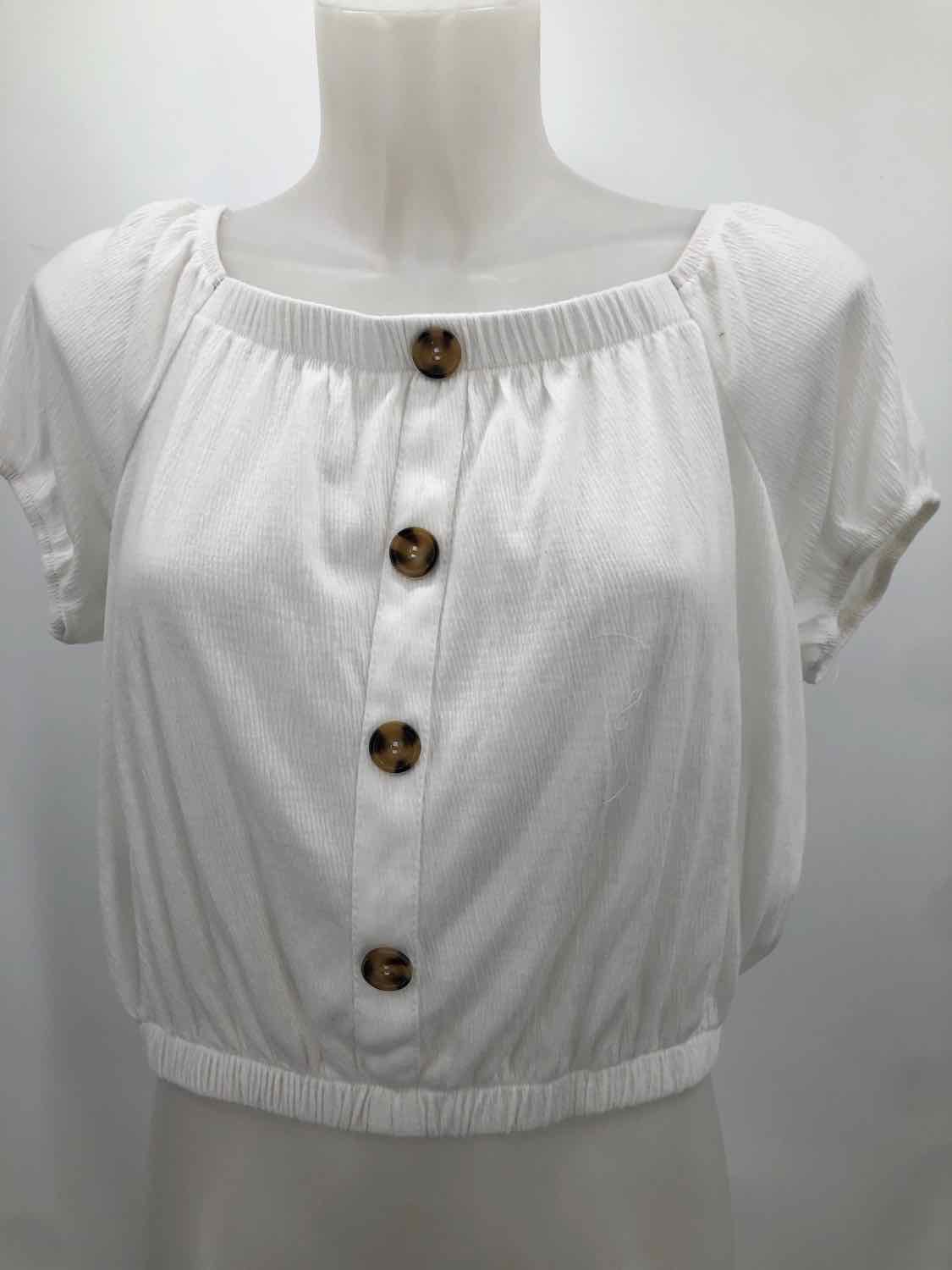 Almost Famous White Size Large Button Blouse