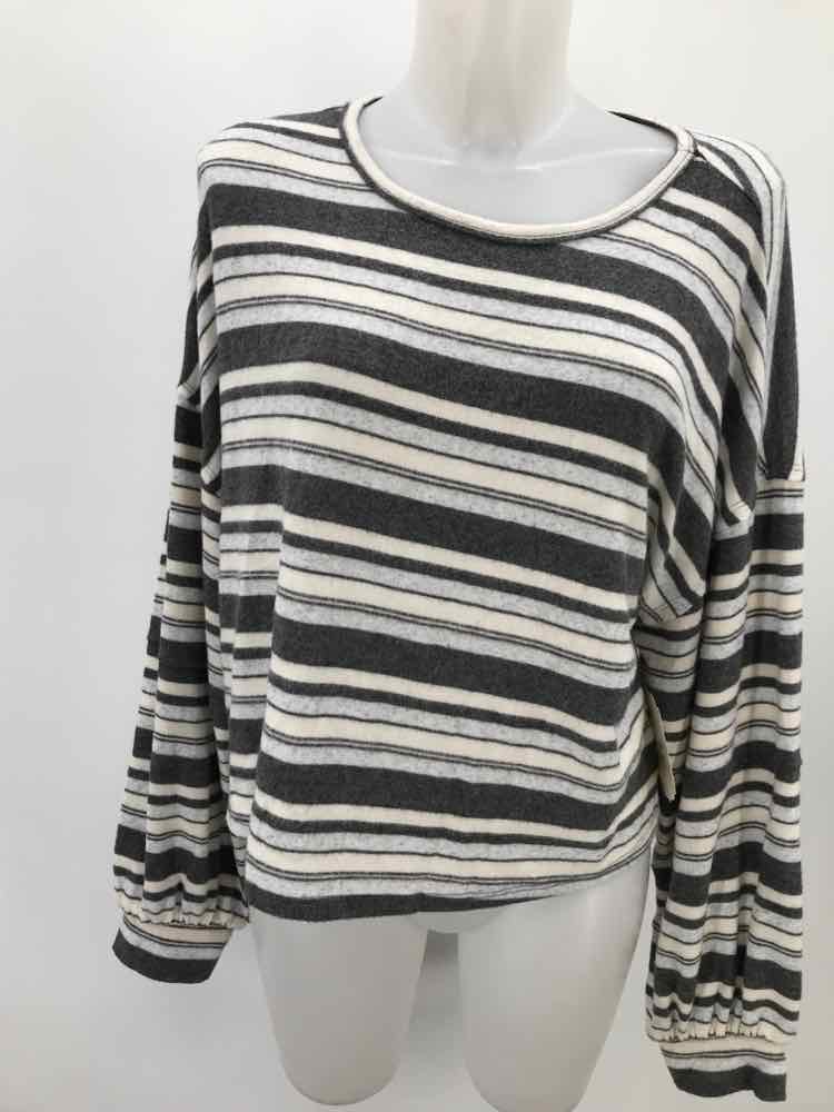 Altar'd State Grey Size Large Stretch Twill Stripe Cropped Sweater