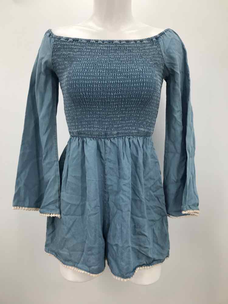 American Rag X Cie Blue Size Medium Ruched Pom Pom Long Sleeve Romper