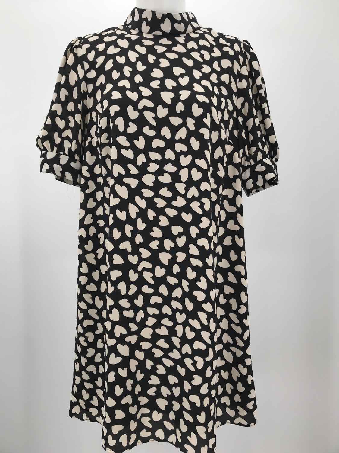 Ann Taylor Black Size Medium Hearts Knee Length Short Sleeve Dress