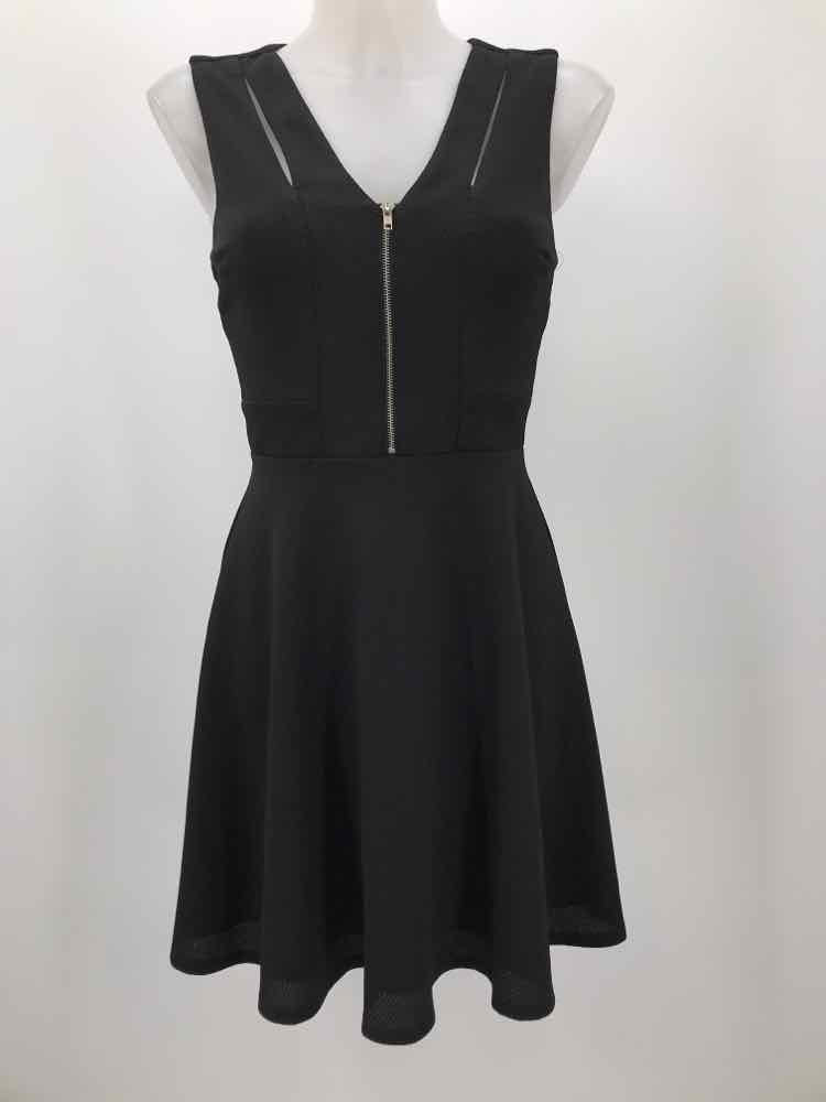 Aqua Black Size XS Textured Zip Front Knee Length Sleeveless Dress