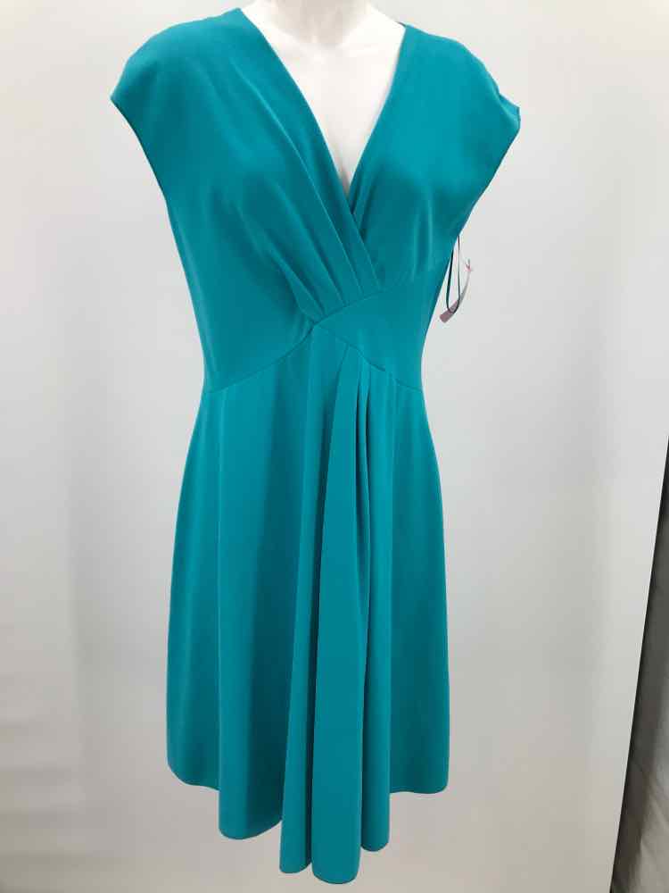 Armani Collezioni Blue Size 12 V Neck Knee Length Sleeveless Dress