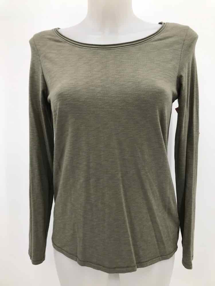 Artisan NY Green Size Small Long Sleeve T-shirt