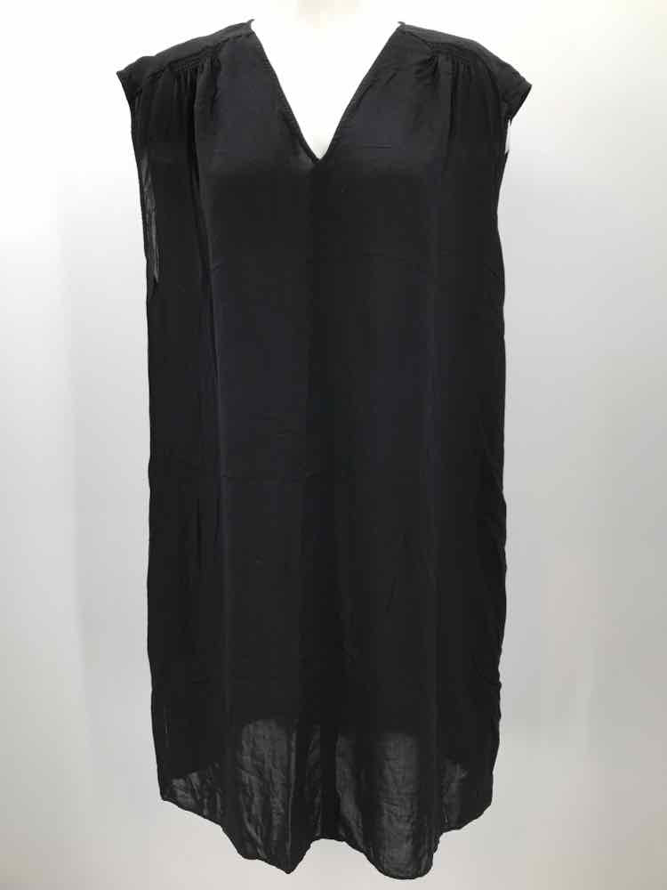 Athleta Black Size Medium Shift Athletic Dress