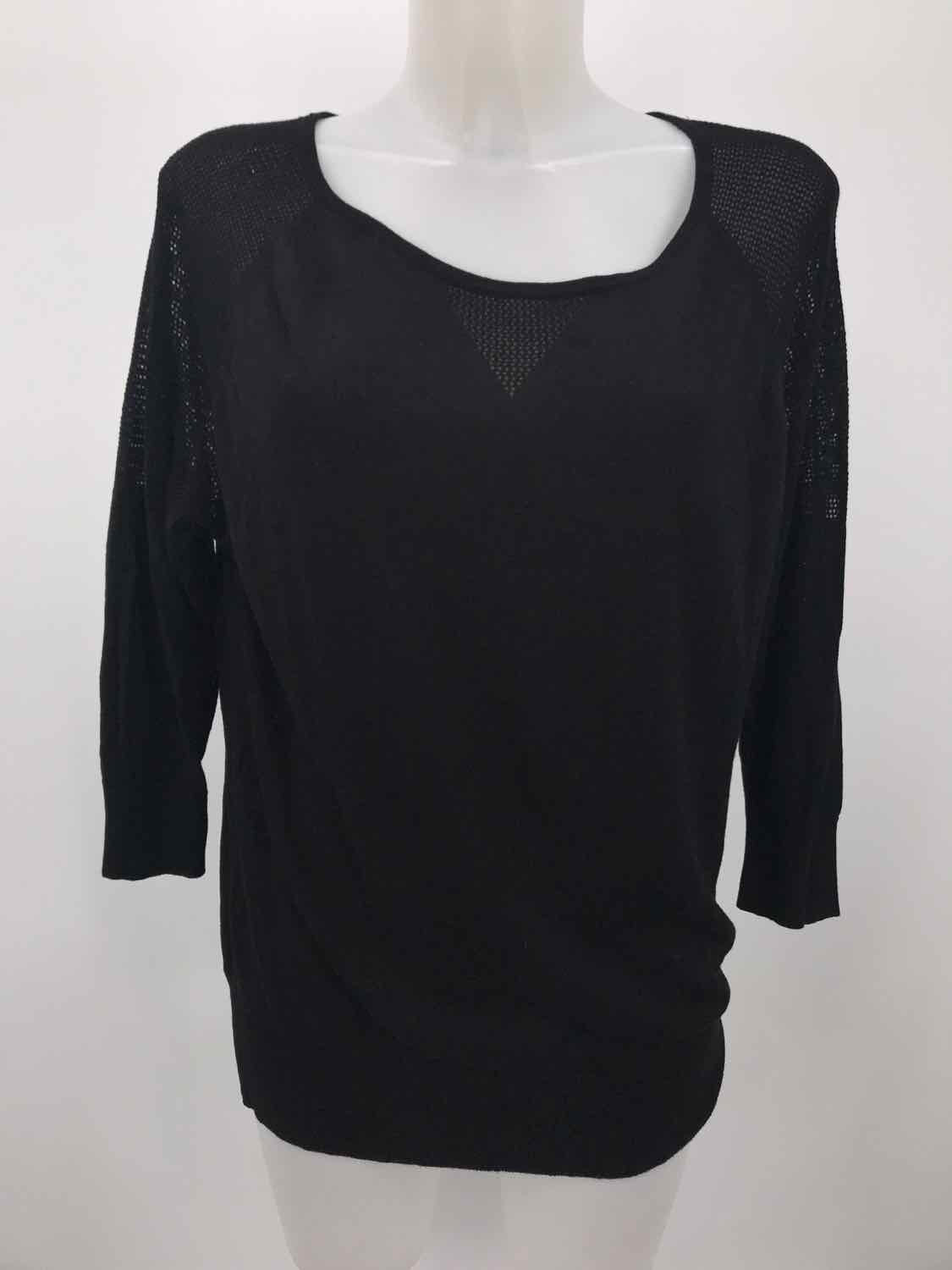 August Silk Black Size Large Sweater