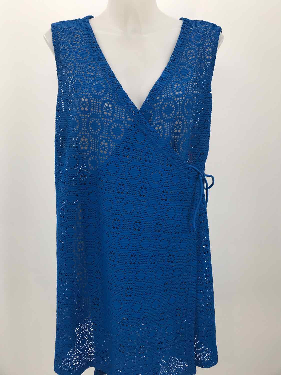 Avenue Blue Size 18 Eyelet Coverup