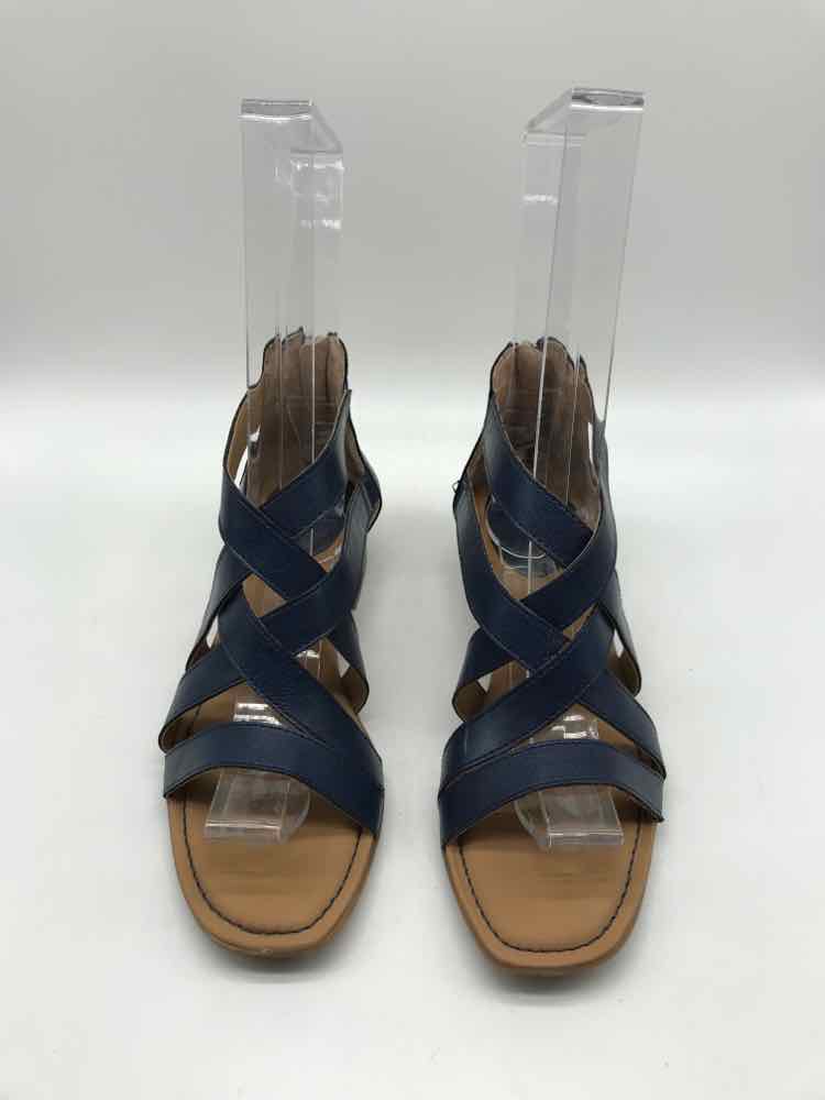 B.O.C Navy Size 8 Strappy Sandals