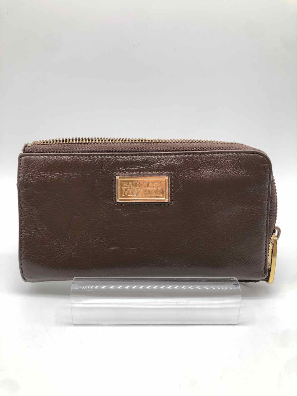 Badgley Mischka Brown Wallet Zippered Wallet