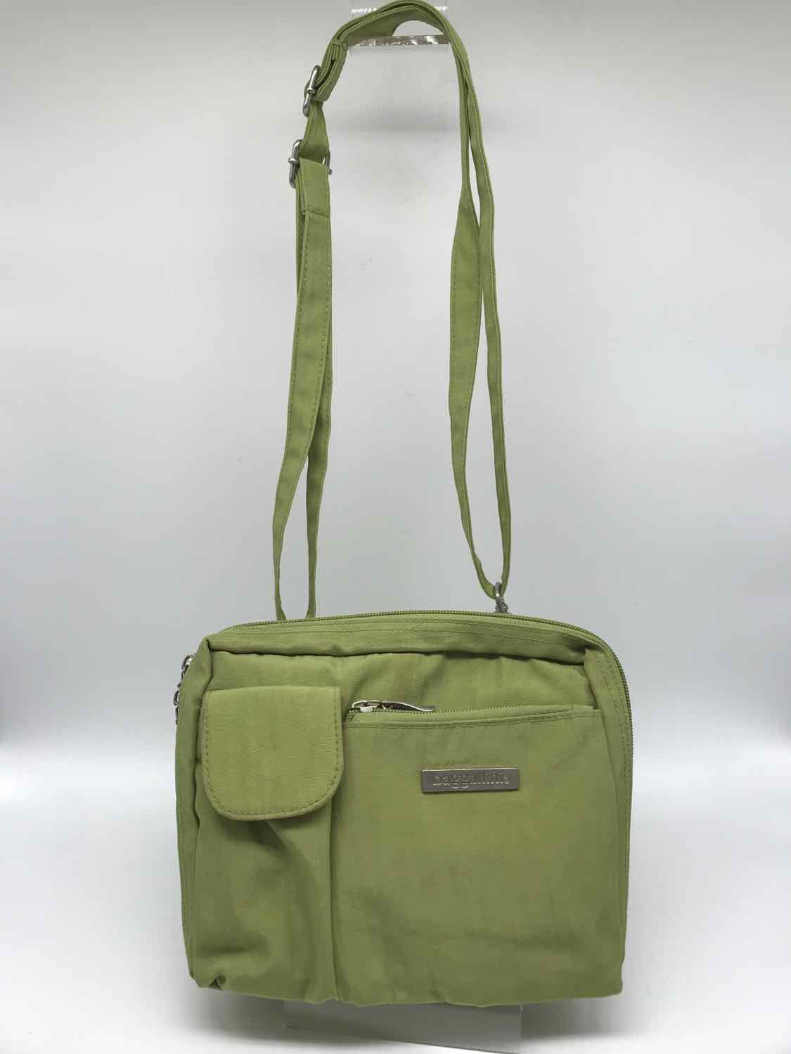 Baggallini Green Shoulder Bag Shoulder Bag