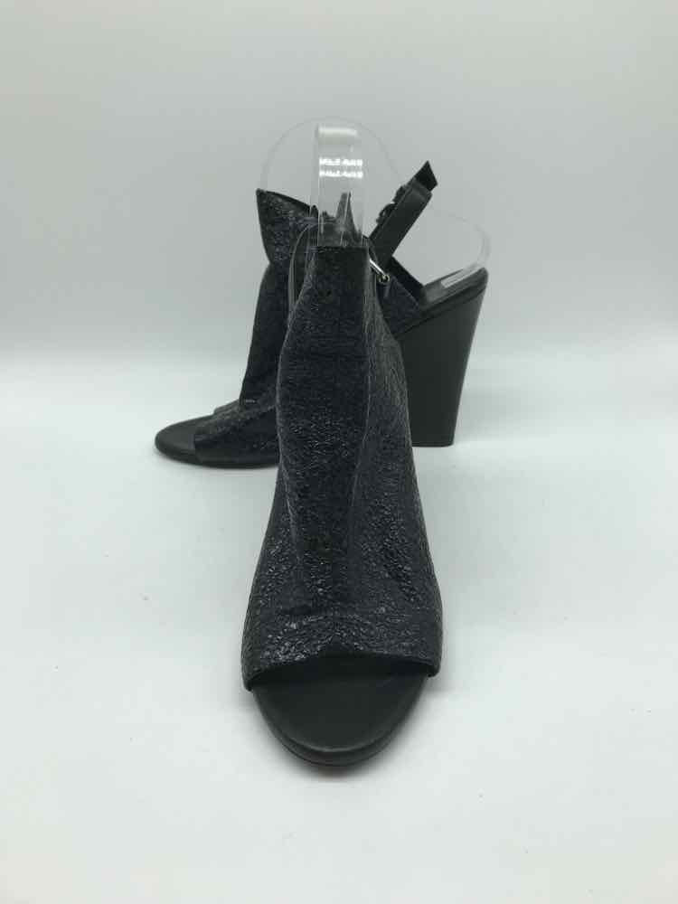 Balenciaga Black Size 8.5 Shimmer Cage Heel