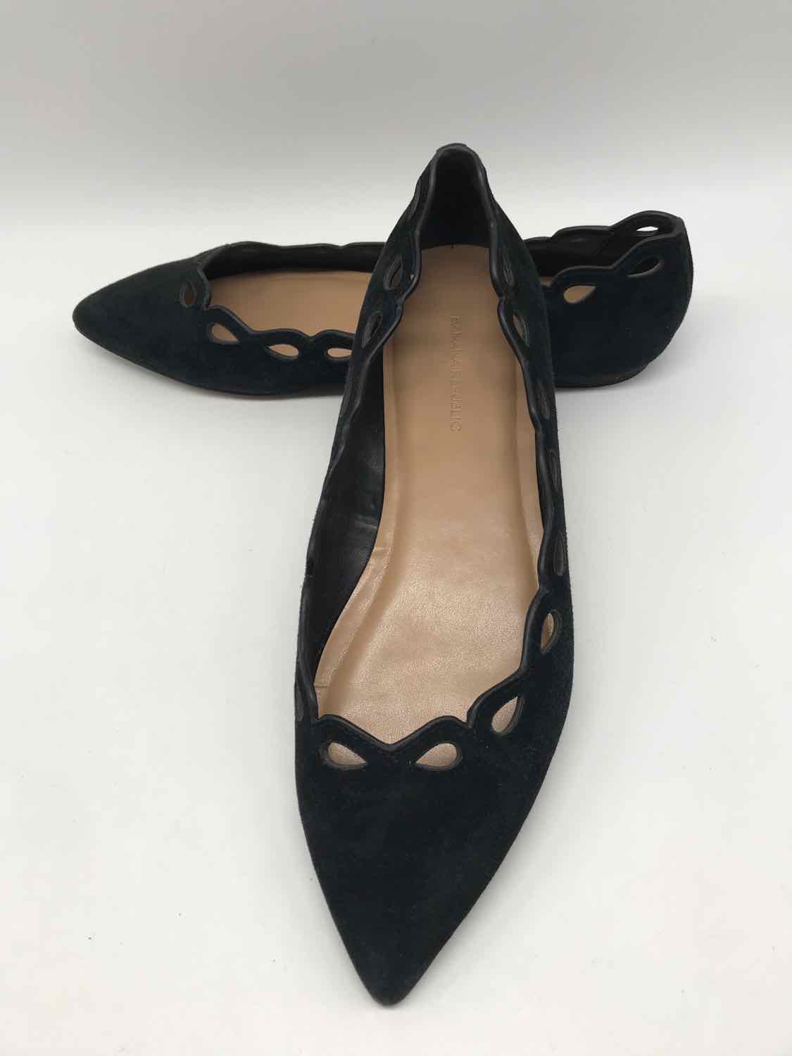 Banana Republic Black Size 8.5 Lasercut Slip On Flats