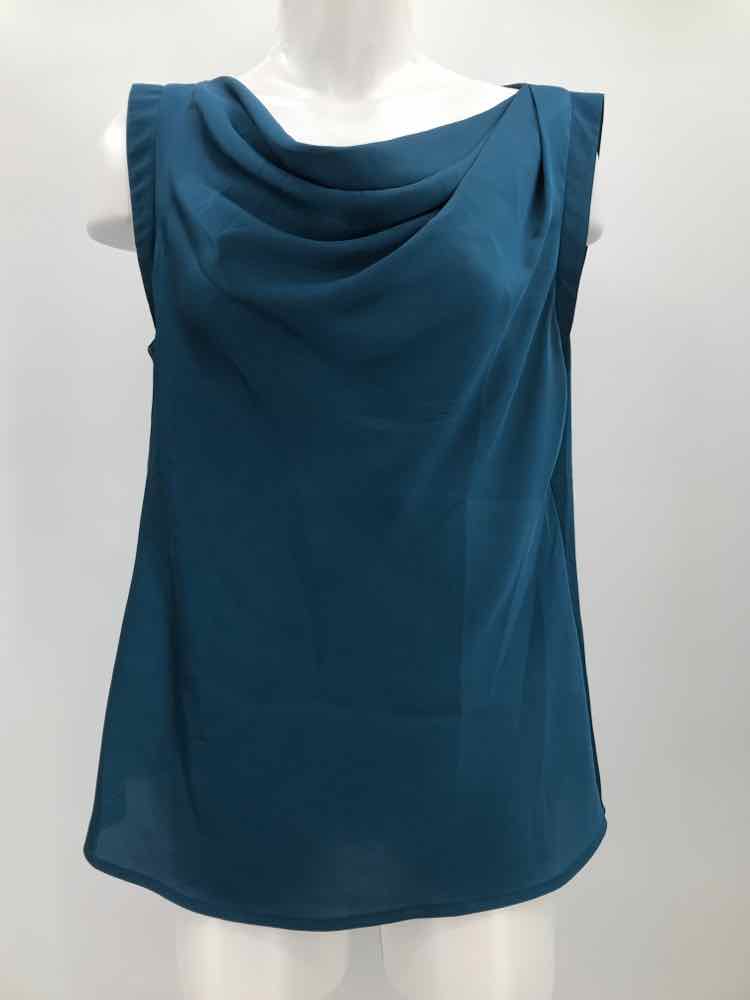 Banana Republic Blue Size Medium Polyester Sleeveless Top