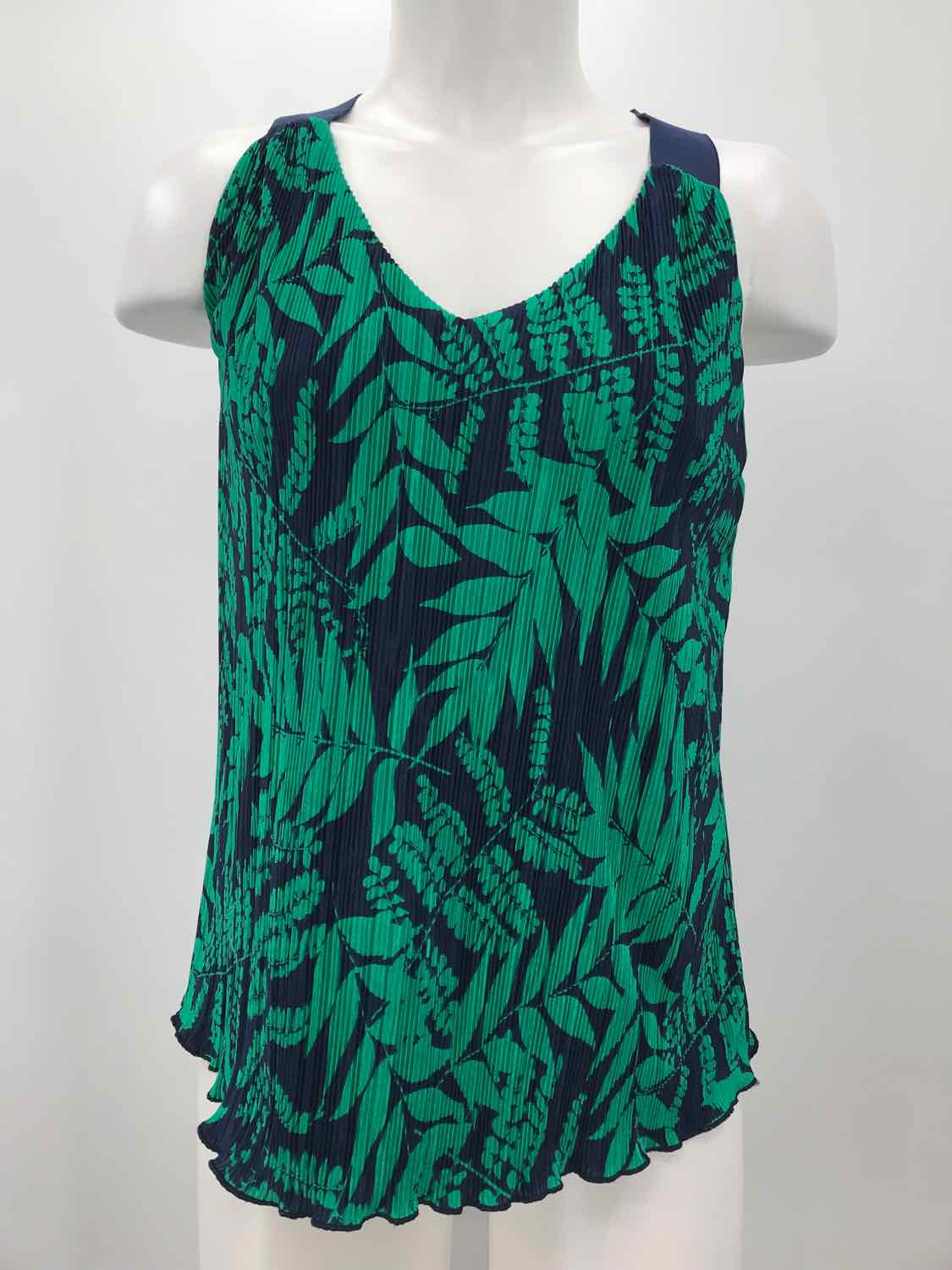 Banana Republic Navy Size XS Printed Pleated Tank Top