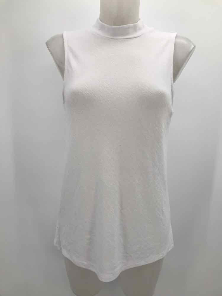 Banana Republic White Size Medium Tank Top