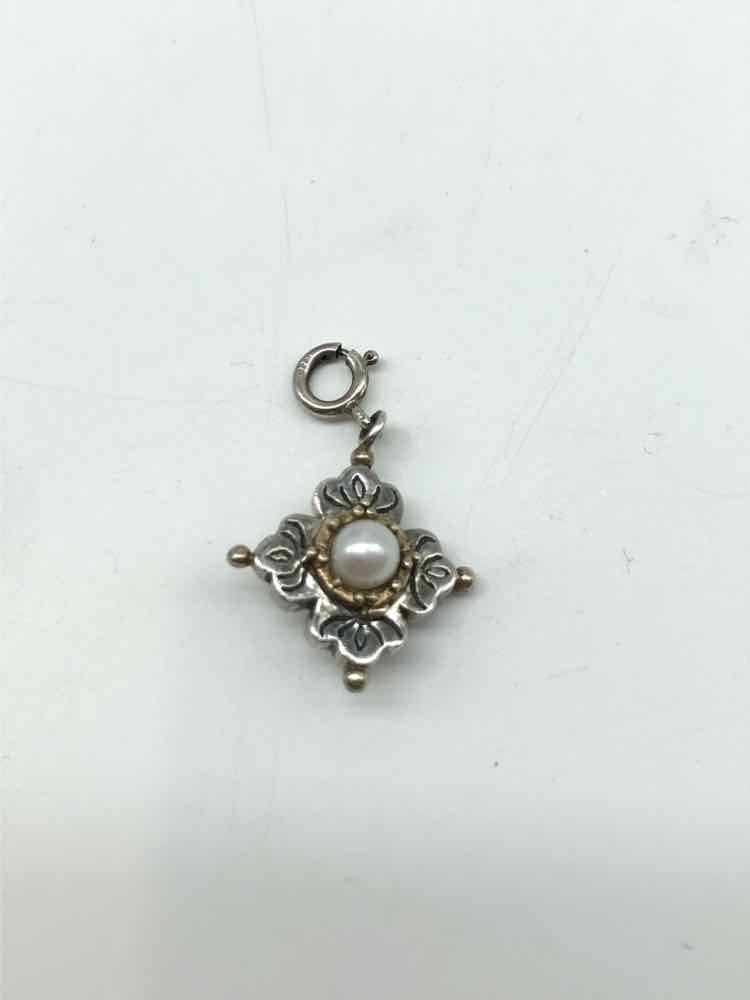 Barbara Bixby 925 Silver Pearl Silver Charm