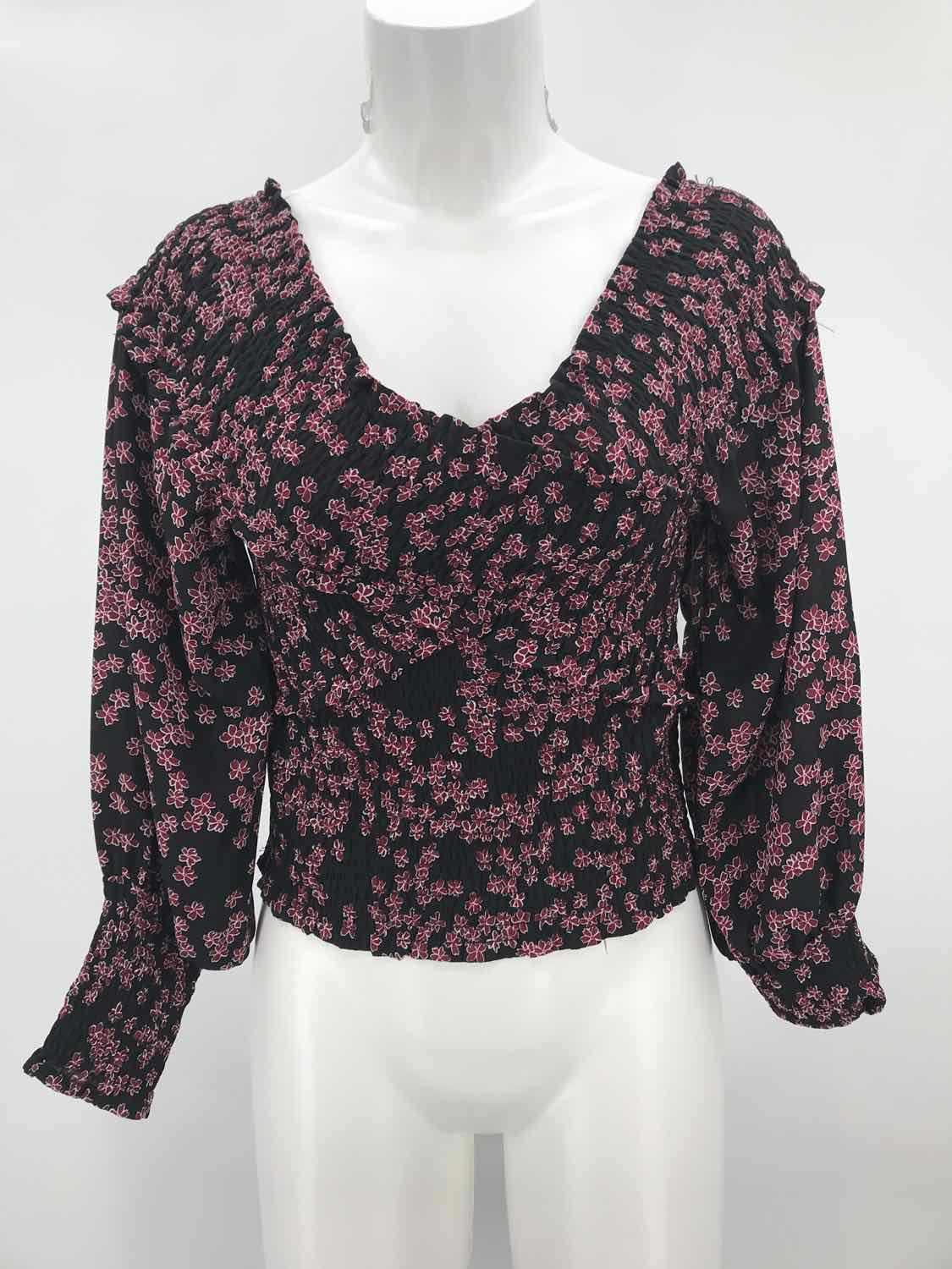 BB Dakota Black Size Small Printed Ruched Long Sleeve Blouse