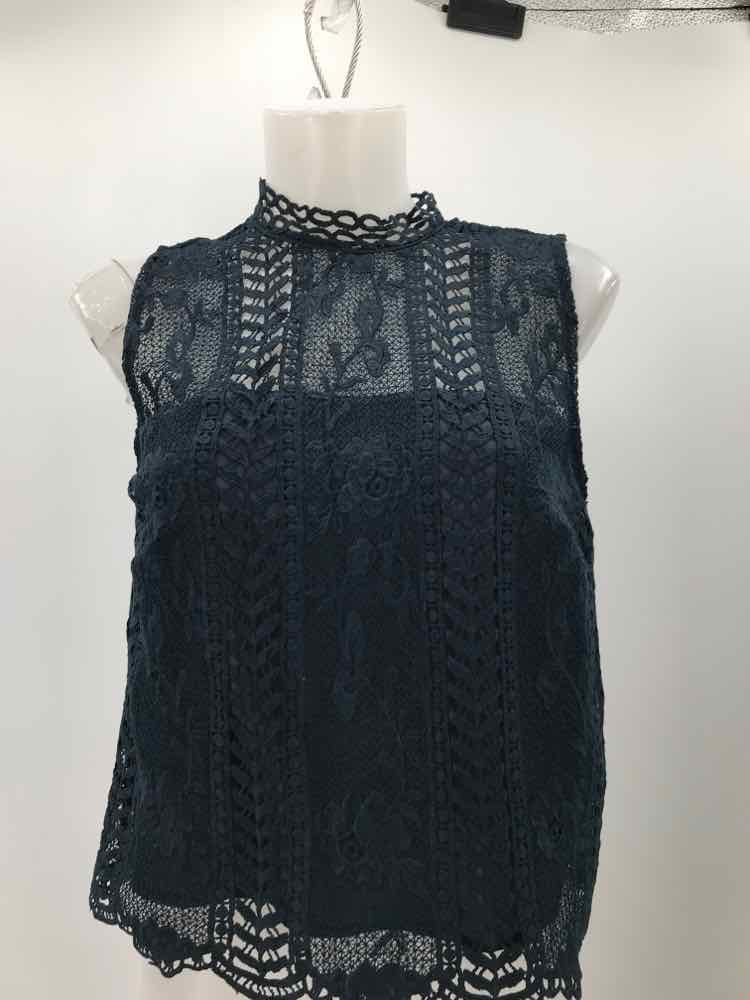 BB Dakota Navy Size XS Eyelet Knit Tank